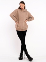 Суитчър със свободна кройка в бежово с голяма качулка