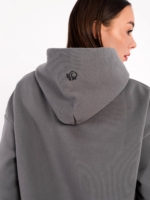 Zimski džemper s velikom kapuljačom i gumiranim logom Peach Pump u sivom