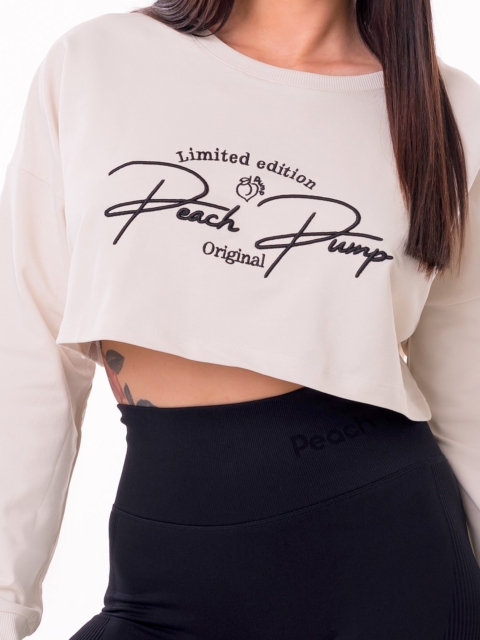 Бежова спортна блуза с ефектна 3D бродерия в предната част