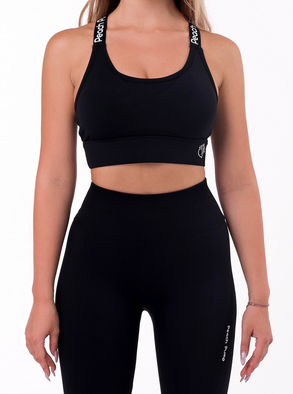 Черно спортно бюстие с подплънки и надписи Peach Pump,