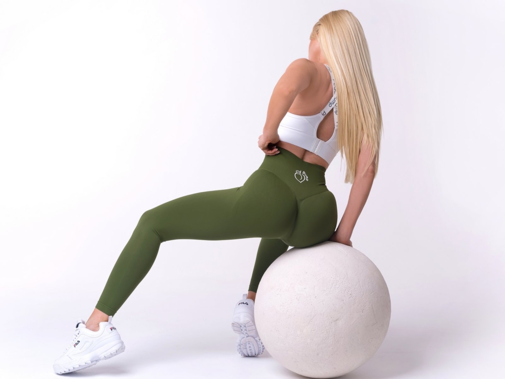 Εντυπωσιακό γυναικείο κολάν Peach Pump σε πράσινο χρώμα παραλλαγής ψηλόμεσο