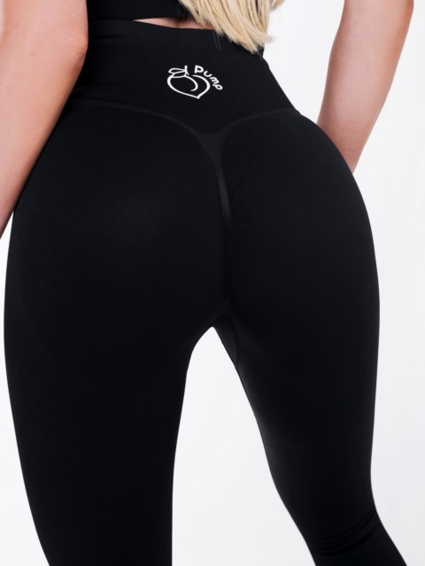 Черен спортен дамски клин с висока талия и оформящ дупето ефект