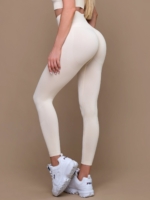 Magas derekú női sport leggings bézs színben Peach Pump popsiformáló hatással
