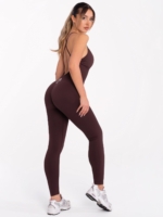 Salopetă sport cu spate spectaculos, cu bretele reglabile în maro închis