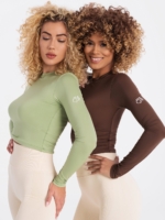 Green crop top T-shirt with long sleeves in soft lightweight fabric