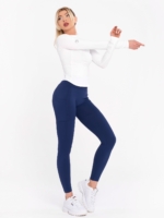 Тъмно син спортен дамски клин с два странични джоба