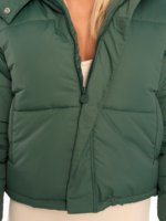 Дебело зимно дамско яке с качулка в зелено